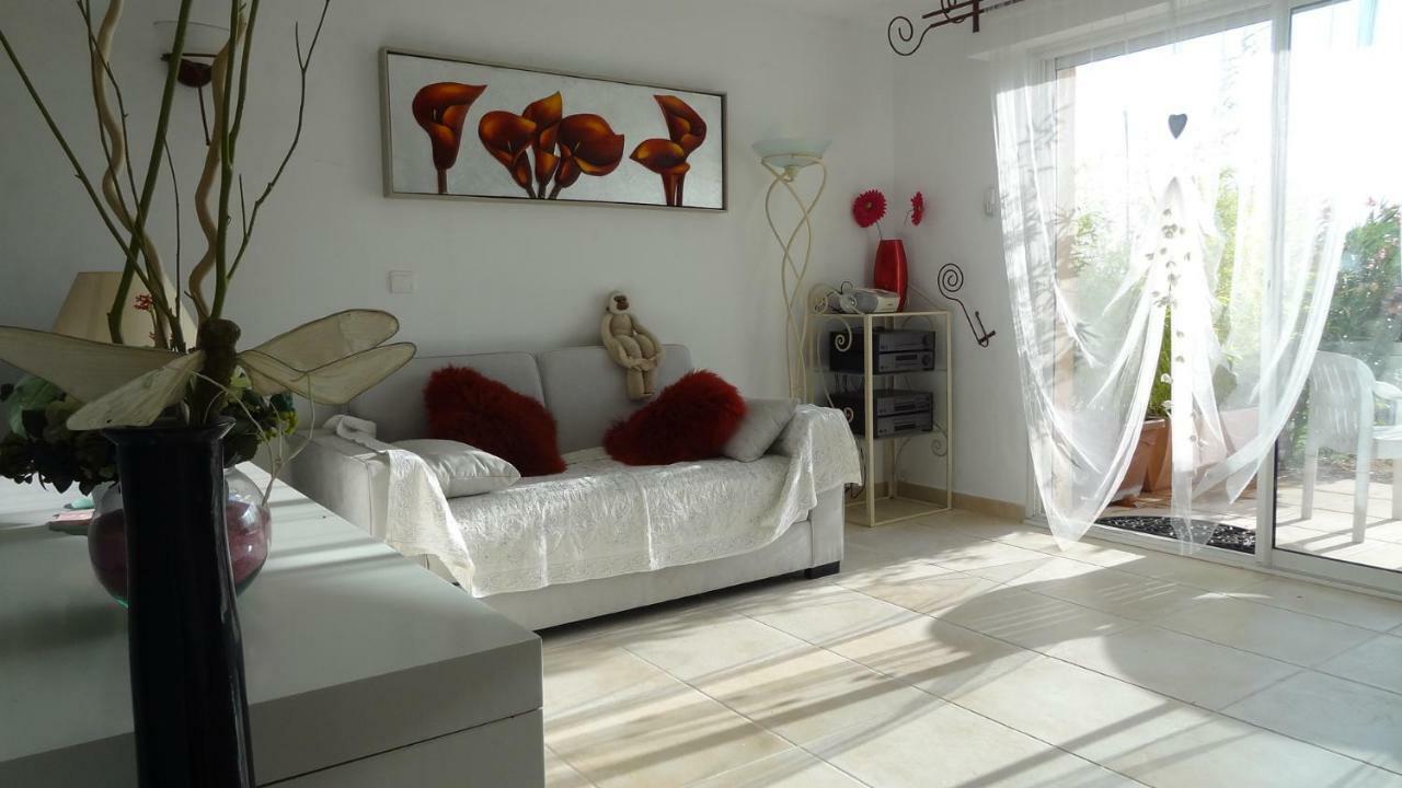 Ferienwohnung Les Chevrefeuilles Manosque Exterior foto