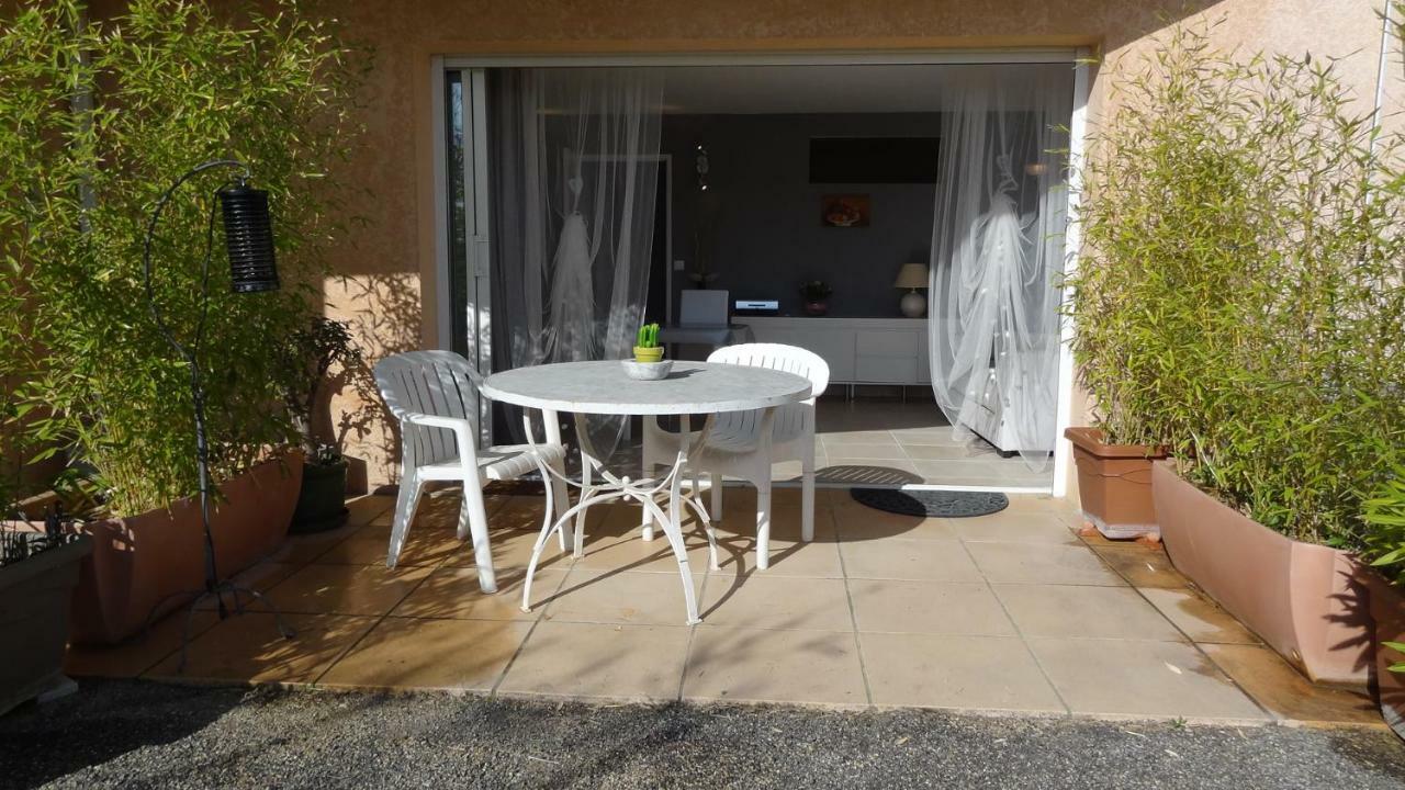 Ferienwohnung Les Chevrefeuilles Manosque Exterior foto