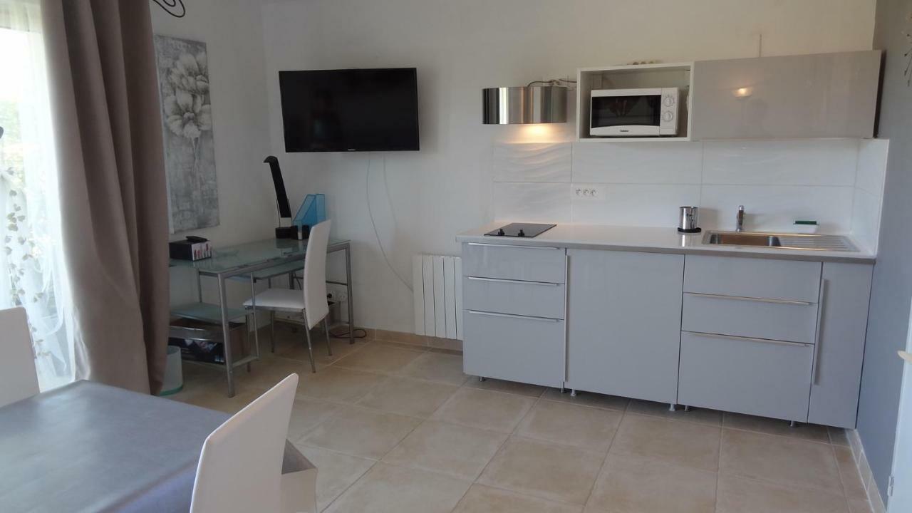 Ferienwohnung Les Chevrefeuilles Manosque Exterior foto